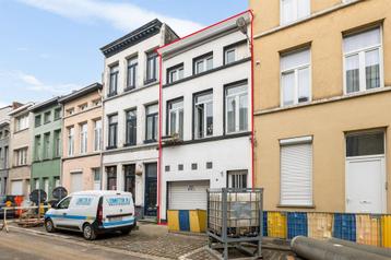 Huis te koop in Antwerpen, 2 slpks disponible aux enchères