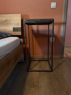 Stevig bijzettafel, Huis en Inrichting, Woonaccessoires | Zuilen en Pilaren, Ophalen, Nieuw