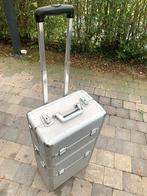 Verzorgings trolley, Ophalen