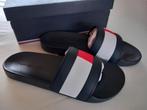 Tommy Hilfiger slippers mt45 Nieuw, Ophalen of Verzenden, Tommy Hilfiger