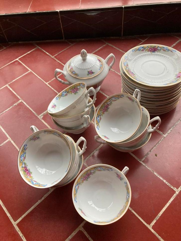Vintage rijkelijk gedecoreerd koffieservies, Antiek en Kunst, Antiek | Servies compleet, Ophalen