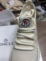Chaussures Moncler blanches, Neuf, Moncler, Enlèvement ou Envoi, Autres types