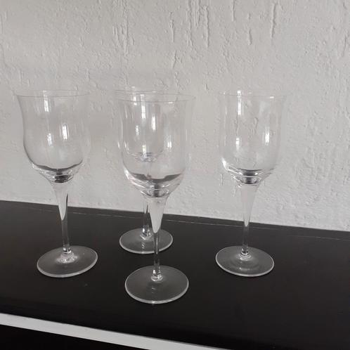 Wijnglazen, Verzamelen, Glas en Drinkglazen, Zo goed als nieuw, Ophalen of Verzenden