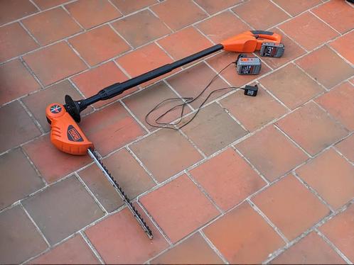 Black+Decker telescopische heggenschaar + 2 batterijen + opl, Tuin en Terras, Heggenscharen, Zo goed als nieuw, Accu, Ophalen