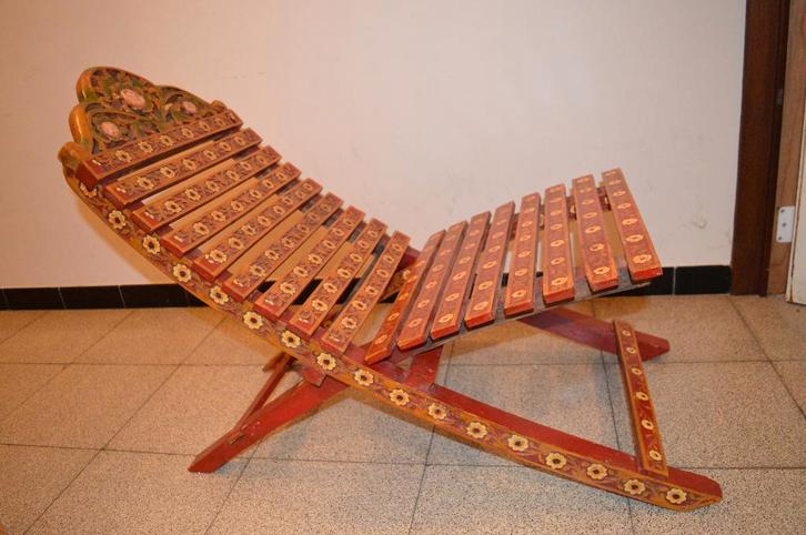 Decoratieve stoel, Tuin en Terras, Tuinstoelen, Zo goed als nieuw, Hout, Ophalen