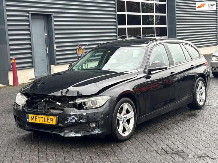 BMW 3-serie Touring 320d High Executive, panoramadak, trekha, Auto's, BMW, Bedrijf, Te koop, 3 Reeks, ABS, Achteruitrijcamera