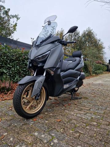 Yamaha Xmax 300 Techmax beschikbaar voor biedingen