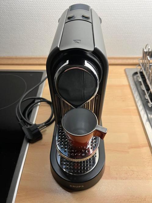 Nespresso KRUPS Machine à café dosette, Cafetièr…