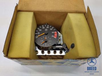 NOS Toerenteller Mercedes-Benz W126 500 SE SEL SEC beschikbaar voor biedingen