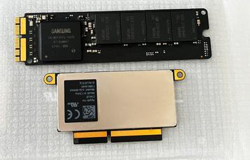 Originele Apple macBook SSD beschikbaar voor biedingen