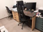 Grote en stevige bureau (inbouw), perfecte staat., Ophalen, Zo goed als nieuw, Bureau