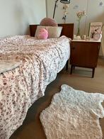 Retro Bed 90x200 en nachtkast (zonder matras en deco), Huis en Inrichting, Slaapkamer | Complete slaapkamers, Ophalen, Gebruikt