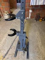 Compresseur hydraulique de ressort pour automobile