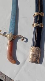 Sabre oriental avec manche en corne et gravure, Collections, Enlèvement ou Envoi