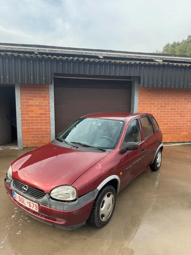 Opel corsa b, Auto's, Opel, Particulier, Corsa, Benzine, Stadsauto, Handgeschakeld, Ophalen