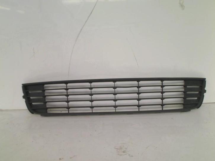 GRILLE Volkswagen Touran (1T3) (1t0853677c), Auto-onderdelen, Carrosserie, Volkswagen, Gebruikt