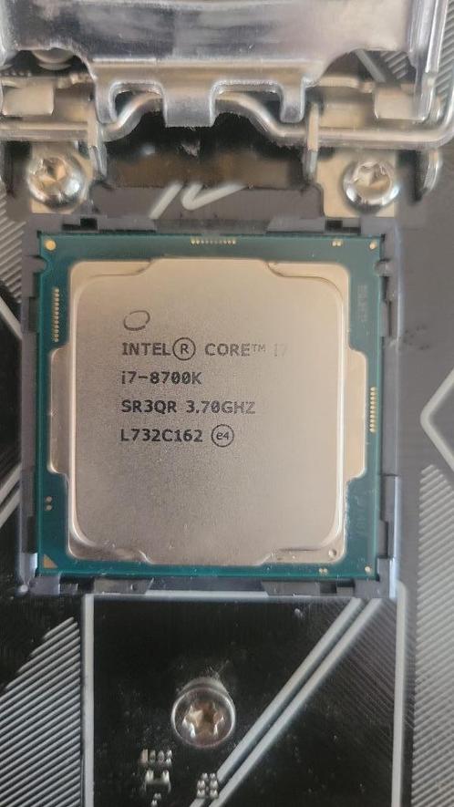 Intel Core i7-8700K + ASUS Prime Z370-P – complete set, Computers en Software, Processors, Gebruikt, 6-core, 3 tot 4 Ghz, Ophalen