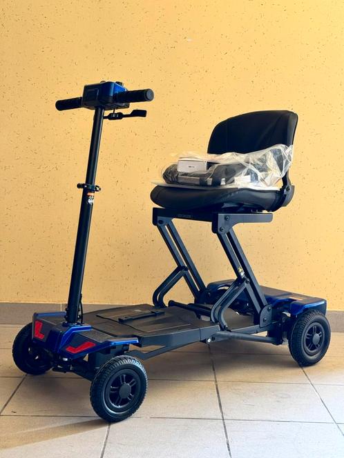 Nieuw Automatisch Plooibaar Scootmobiel | Afstandsbediening, Diversen, Rolstoelen, Nieuw, Elektrische rolstoel, Inklapbaar, Ophalen of Verzenden