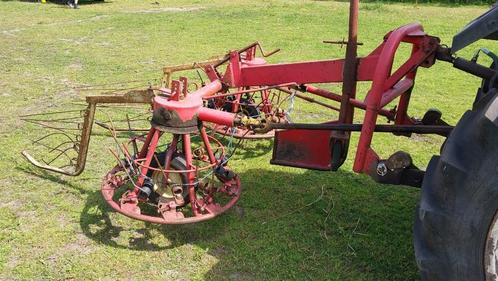 PZ strela hooikeerder/ hark, Zakelijke goederen, Landbouw | Werktuigen, Veehouderij, Oogstmachine, Ophalen