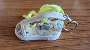 Porte-clés pour chaussures pour bébé avec fermeture éclair