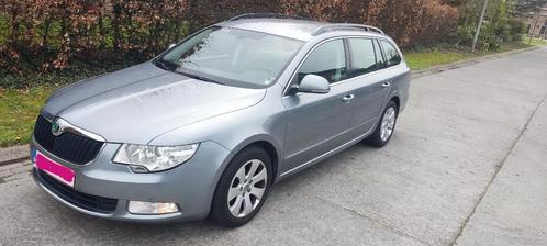 Skoda Superb 1.6TDI 2012 Ambition zilvergrijs 105PK, Auto's, Skoda, Particulier, Superb, ABS, Adaptive Cruise Control, Airbags