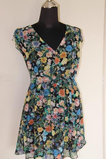 robe d'été M, Taille 38/40 (M), Enlèvement ou Envoi, Autres couleurs, Comme neuf