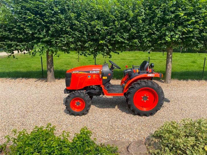 Kubota B2441 Nieuwe Minitractor / Mini Tractor (bj 2025), Articles professionnels, Agriculture | Tracteurs, Autres marques, Utilisé