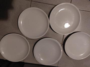 Borden, Huis en Inrichting, Keuken | Servies, Ophalen, Zo goed als nieuw, Bord(en), Overige stijlen