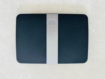 Routeur Wi-Fi Dual-Band CISCO-Linksys EA4500 beschikbaar voor biedingen