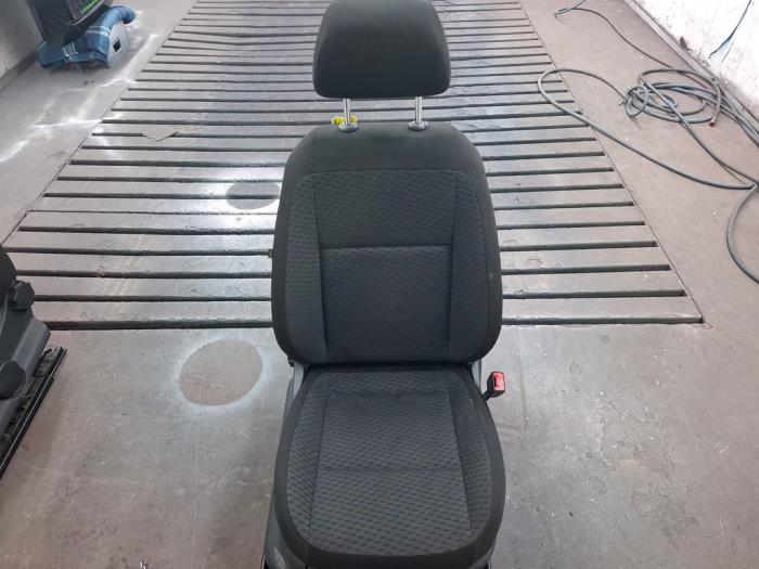 Stoel rechts van een Skoda Fabia, Auto-onderdelen, Interieur en Bekleding, Gebruikt, 3 maanden garantie, Ophalen of Verzenden
