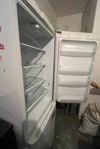 Réfrigérateur et congélateur de marque Indesit impeccable et, Electroménager, Enlèvement