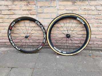 Set carbonwielen voor tubes en velgrem, Fietsen en Brommers, Ophalen of Verzenden, Zo goed als nieuw