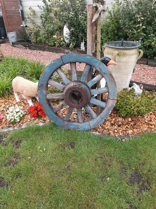 4 prachtige antieke karrewielen in goede  staat, Antiek en Kunst, Antiek | Gereedschap en Instrumenten, Ophalen
