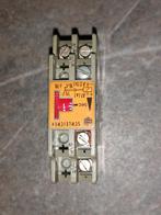 minuterie 220 v schleicher, Enlèvement ou Envoi, Utilisé