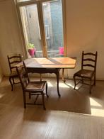 Table avec 3 chaises en bois, Maison & Meubles, Comme neuf