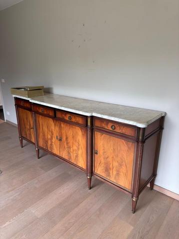 Antieke dressoir & secrétaire met marmeren blad beschikbaar voor biedingen