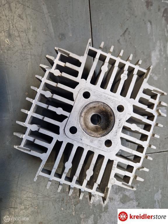 Kreidler Cilinderkop Blok model 15-13-03 smalle tap, Fietsen en Brommers, Brommeronderdelen | Kreidler, Gebruikt, Ophalen of Verzenden