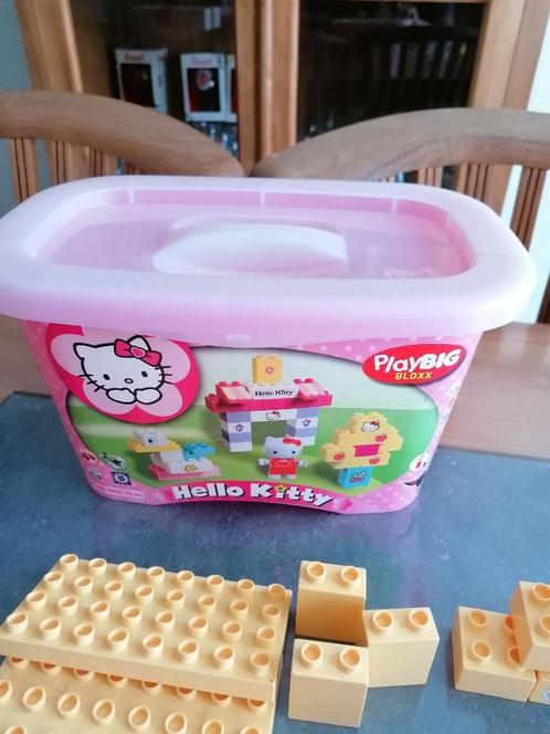 Hello Kitty PlayBig Bloxx, Kinderen en Baby's, Speelgoed | Bouwstenen, Zo goed als nieuw, Ophalen of Verzenden