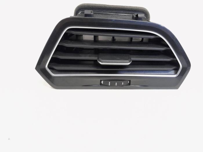 Luchtrooster Dashboard van een Volkswagen Tiguan, Auto-onderdelen, Dashboard en Schakelaars, Volkswagen, Gebruikt, 3 maanden garantie