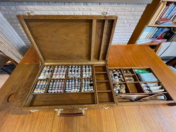 Talens Rembrandt Extra Fijn Verfolie Hardwood Box 44 tubes beschikbaar voor biedingen