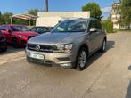 Tiguan 1.4 benzine 114 000 km 2016 nwe staat 1 jaar garantie, Auto's, Volkswagen, Voorwielaandrijving, Stof, Beige, Bedrijf