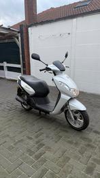 Peugeot kisbee 4T A klasse/25 km per uur 2012, Ophalen, Zo goed als nieuw