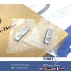 MAYBACH STOEL ZETEL LOGO BADGE EMBLEEM Mercedes 43 63 AMG X1, Ophalen of Verzenden, Gebruikt, Mercedes-Benz