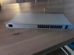 Ubiquiti USW 24 Poe, Computers en Software, Netwerk switches, Ophalen of Verzenden, Zo goed als nieuw