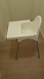 IKEA kinderstoel mét eettablet, Kinderen en Baby's, Ophalen, Zo goed als nieuw, Overige typen, Afneembaar eetblad