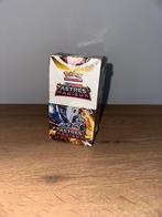 Demi display astres radieux FR, Hobby en Vrije tijd, Ophalen of Verzenden, Zo goed als nieuw, Boosterbox