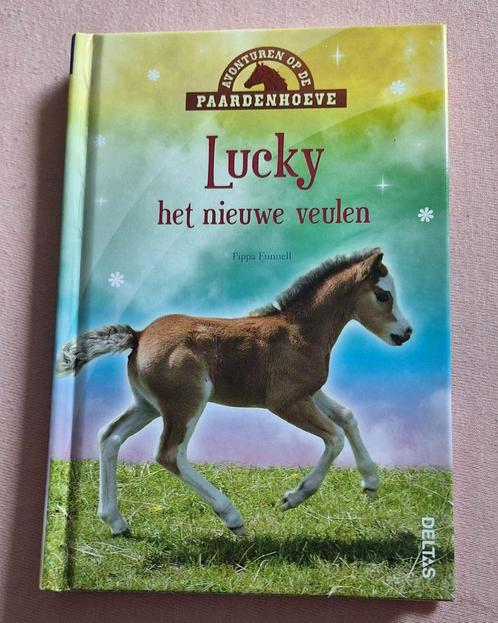 Lucky, het nieuwe veulen – Pippa Funnell (hardcover), Boeken, Kinderboeken | Jeugd | onder 10 jaar, Nieuw, Fictie algemeen, Ophalen