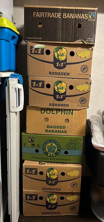 Bananendozen beschikbaar voor biedingen