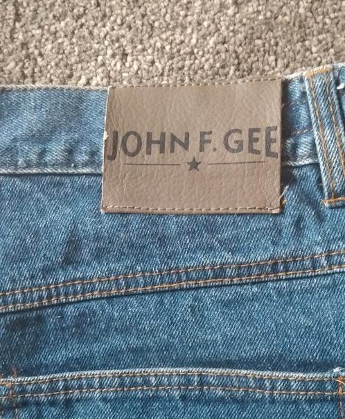 2 Shorts JOHN F.GEE pour Femmes, Kleding | Dames, Spijkerbroeken en Jeans, Zo goed als nieuw, Blauw, Ophalen of Verzenden