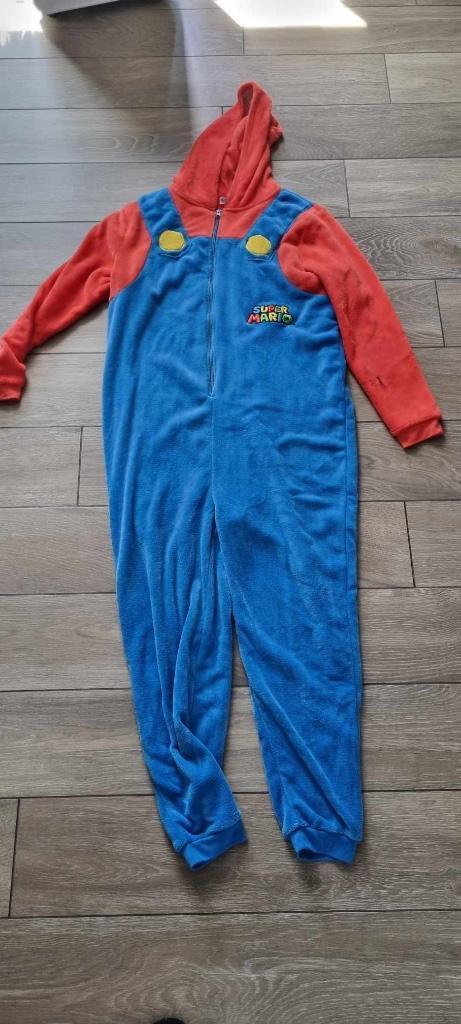 Super Mario onesie, Vêtements | Hommes, Pyjamas, Envoi